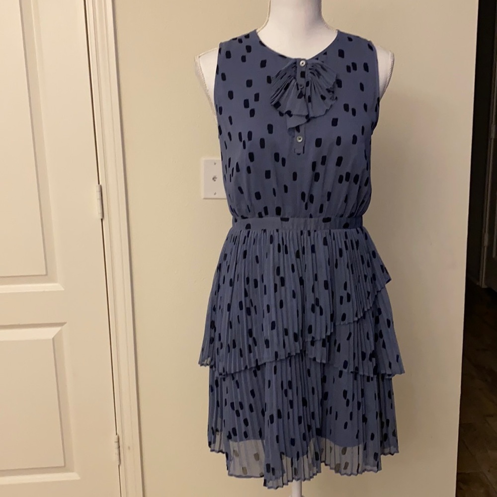 Banana republic polka dots pleated dress